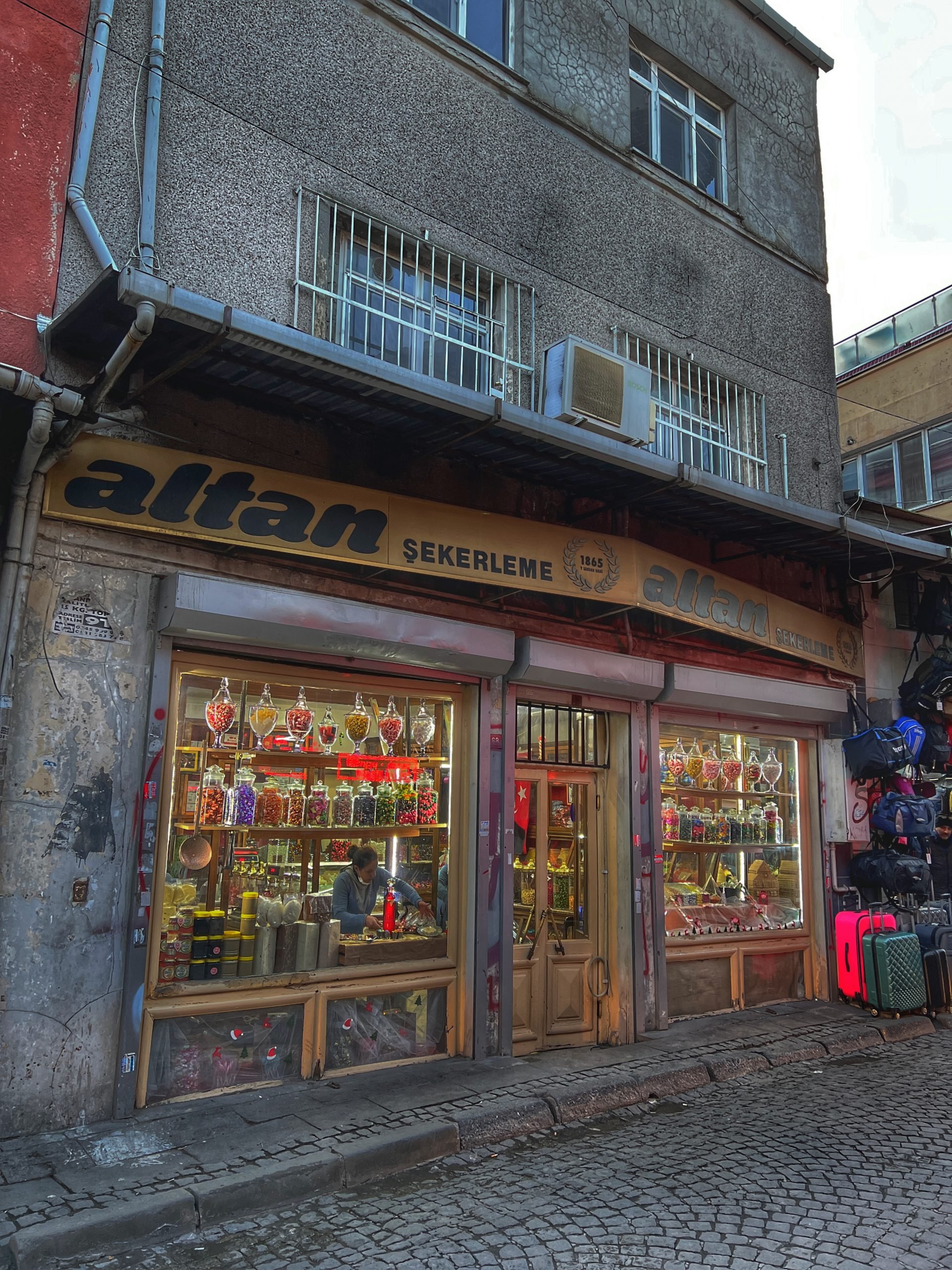Tarihi Altan Şekerlemeci |İstanbulu’un En İyi Lokumcusu